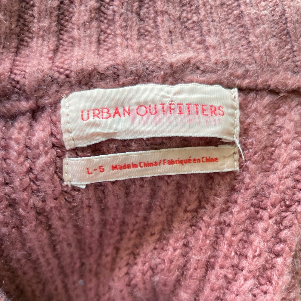 Urban Outfitters pink crop crewneck sweater with puff sleeves size L Large - Picture 9 of 10